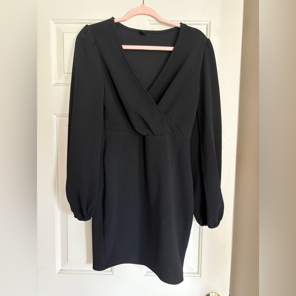 SHEIN Black Long Sleeve V-Neck Dress